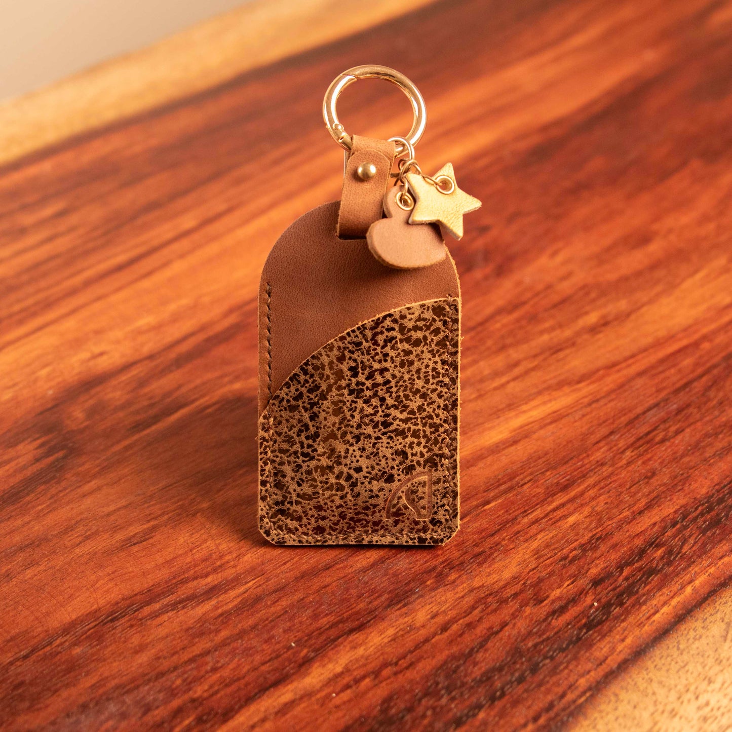 Feather -Card holder keychain